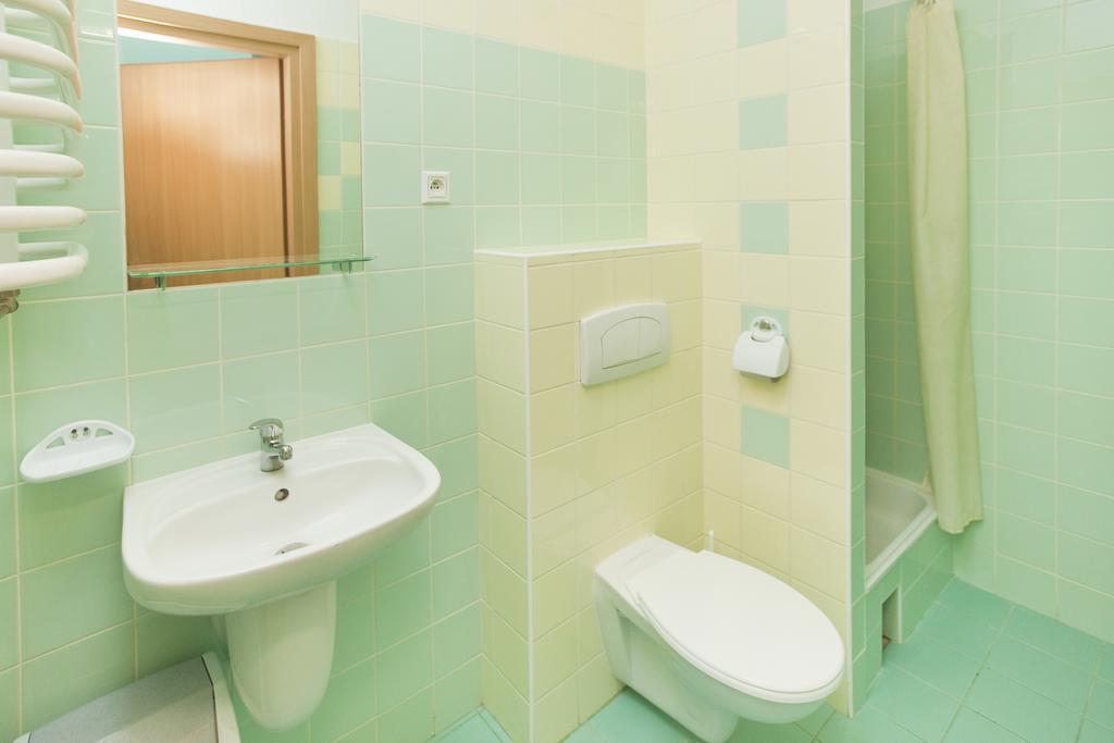 Hotel Kzzg W Polsce, Gornicze Sanatorium Zwiazkowe "Gornik" Iwonicz-Zdrój Habitación foto
