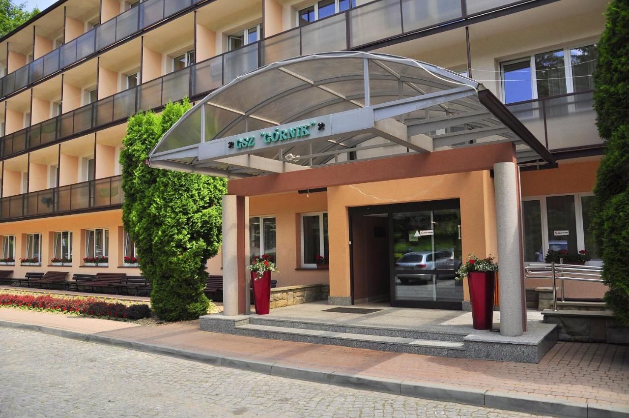 Hotel Kzzg W Polsce, Gornicze Sanatorium Zwiazkowe "Gornik" Iwonicz-Zdrój Exterior foto